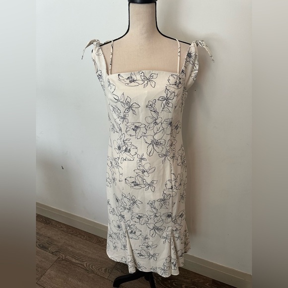 Current Air Anthropologie floral dress white cream flare midi SZ M - Picture 2 of 8